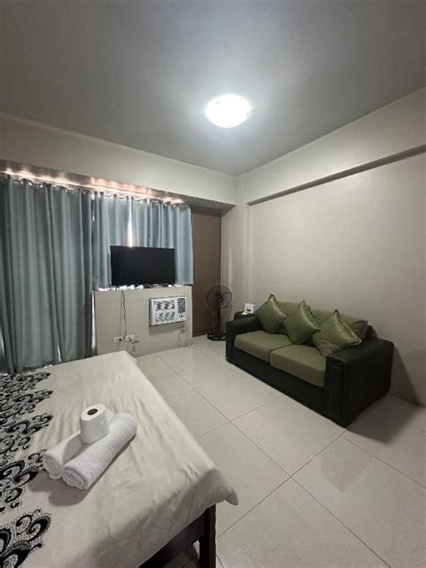 Rooms available at Nearest Place to Stay in NAIA .
